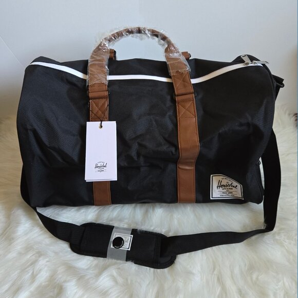 Herschel Novel Duffle 43L - NWT - Picture 1 of 6